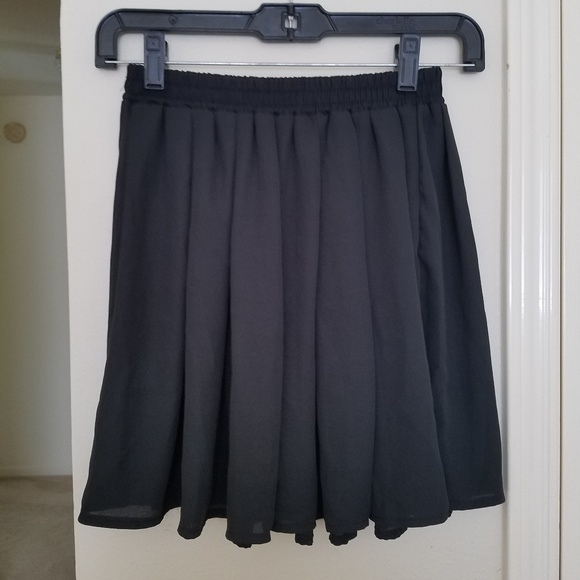 John Galt Black Chiffon Layered Skirt - Picture 3 of 3